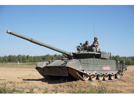 обзорное фото Russian T-80BVM MBT Бронетехніка 1/35
