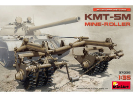 Сборная модель 1/35 Минный каток КМТ-5М Miniart 37036