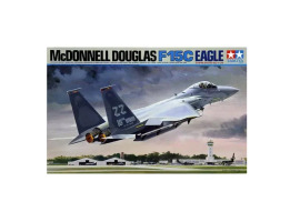 обзорное фото Сборная модель 1/32 Самолет McDonnell Douglas Ф-15C Eagle Тамия 60304 Самолеты 1/32