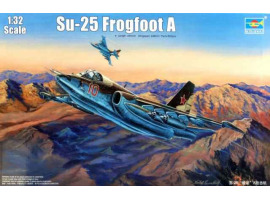 обзорное фото Збірна модель літак Su-25 Frogfoot A Літаки 1/32