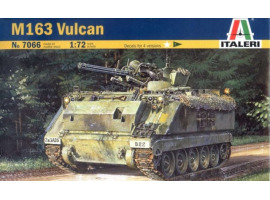обзорное фото M163 Vulcan Armored vehicles 1/72