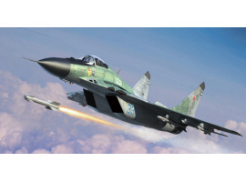 Scale model 1/72 MiG-29S Fulcrum fighter (Izdeliye 9.13) Trumpeter 01675