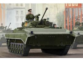 Сборная модель 1/35 БМП-2 Трумпетер 05584