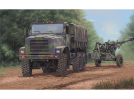обзорное фото Сборная модель 1/35 Американский военный грузовик MTVR Трумпетер 01011 Автомобили 1/35
