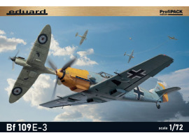 Сборная модель 1/72 Самолет Мессершмитт Bf 109E-3 Эдуард 7032