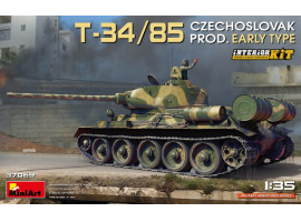 обзорное фото T-34/85 Czechoslovak Production. early type. with Interior Armored vehicles 1/35