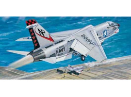 >
  Збірна модель 1/32
  Літак F-8J Crusader Trumpeter 02273