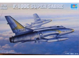 обзорное фото Сборная модель 1/48 Истребитель F-100C "Super Saber" Fighter Трумпетер 02838 Самолеты 1/48
