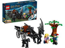 обзорное фото Конструктор LEGO Гаррі Поттер Гоґвортс Карета і Фестрали 76400 Harry Potter