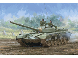 обзорное фото Scale model 1/35 Tank T-72M Trumpeter 09603 Armored vehicles 1/35