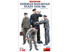 обзорное фото German Railroad Staff 1930-40s Figures 1/35