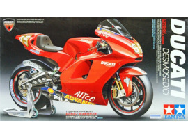 обзорное фото Scale model 1/12 Motorcycle Ducati Desmosedici Tamiya 14101 Мотоциклы