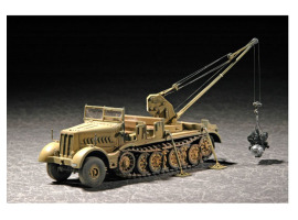 Scale model 1/72 6-ton rotating crane on 18-ton tractor (Sd.kfz.9/1 early version) Trumpeter 07253