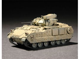 Scale model 1/72 IFV Bradley M2A2 ODS/ODS-E Trumpeter 07297