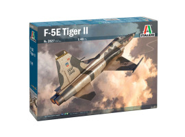 Assembly model 1/48 Aircraft F-5E Tiger II Italeri 2827