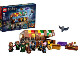 обзорное фото LEGO Harry Potter Hogwarts Magic Suitcase 76399 Harry Potter