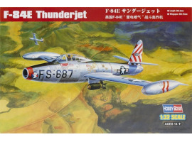 Сборная модель американского бомбардировщика F-84E Thunderjet