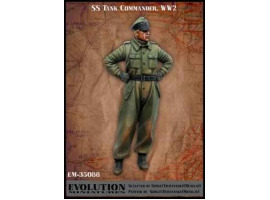обзорное фото SS Tank Commander . WW2 Figures 1/35