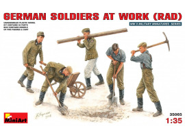 обзорное фото Немецкие солдаты за работой Figures 1/35