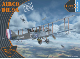 Scale model 1/48 British bomber aircraft Airco DH.9A (early version) Clear Prop 72027