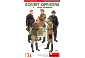 Scale model 1/35 Figures Soviet officers at a field briefing (Special Edition) MiniArt 35365