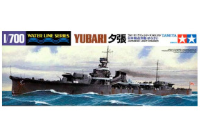 Scale model 1/700 Japanese light cruiser Yubari Tamiya 31319