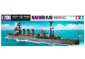 Scale model 1/700 Japanese light cruiser Natori Tamiya 31320