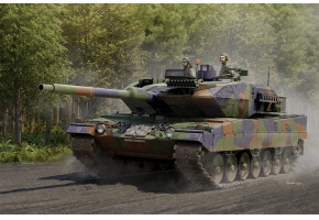 Збірна модель 1/16 Німецький основний бойовий танк Leopard 2A6 Trumpeter 00966