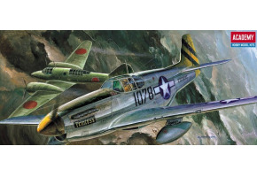 Scale model 1/72 aircraft P-51C Academy 12441