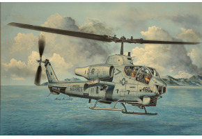 Збірна модель 1/35 Вертоліт AH-1W "Super Cobra" (пізніша версія) Trumpeter 05117