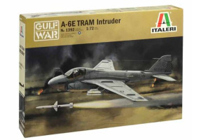 Scale model 1/72 aircraft A-6E Intruder Italeri 1392