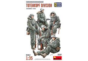 Збірна модель 1/35 Фігури дивізія Тотенкопф, Харків, 1943 р. (Смольні головки) Miniart 35397