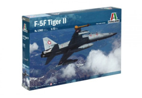 Scale model 1/72 Airplane F-5F Tiger II Italeri 1382