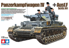 Scale model 1/35 German tank Panzerkampfwagen IV Ausf.F Tamiya 35374