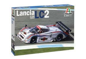 Збірна модель 1/24 Автомобіль Lancia LC2 Italeri 3641