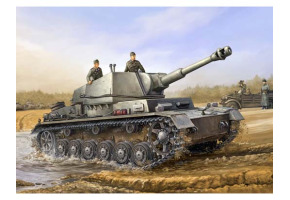 Збірна модель 1/35 Німецький танк Geschützwagen IVb für 10.5cm leFH 18/1(Sf) (Sd.Kfz 165/1) Trumpeter 00374