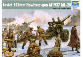 Збірна модель 1/35 Радянська 152-мм буксирувана гаубиця МЛ-20 Trumpeter 02315