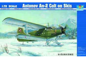 Збірна модель радянського літака Антонов Ан-2 Кольт на лижах