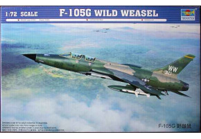 Збірна модель 1/72 Американський винищувач-бомбардувальник F-105G Thunderchief Trumpeter 01618