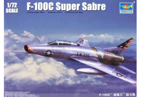 >
  Збірна модель 1/72
  Винищувач F-100C Super Sabre
  Trumpeter 01648