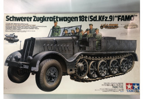 Збірна модель 14/35 Німецький Тягач 18t (Sd.Kfz.9) Famo + 2 Фототравлення Tamiya 35239 S
