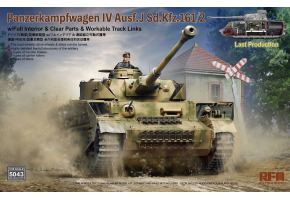 Збірна модель 1/35 Німецький середній танк Pz.Kpfw.IV Ausf. J Last Production з повним інтер’єром, прозорими деталями та робочими траками RFM RM-5043
