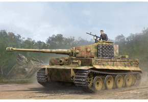 Pz.Kpfw.VI Ausf.E Sd.Kfz.181 Tiger I (Medium Production) w/ Zimmerit 