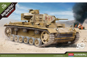 Сборная модель 1/35 Немецкий танк Panzer III Ausf.J "Северная Африка" Академия 13531