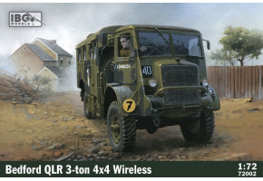 Збірна модель автомобіля Bedford QLR 3-ton 4×4 Wireless