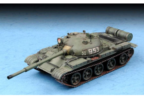 Збірна модель 1/72 радянський танк Т-62 модифікація 1962 року Trumpeter 07146