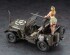 preview Збірна модель 1/24 Позашляховик 4x4 вантажопідйомністю 1/4 тонни (з кулеметом Cal. 50 M2) та фігуркою блондинки Hasegawa 52283