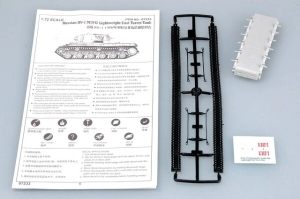 Збірна модель 1/72 Радянський танк КВ-1 М1942 Trumpeter 07233 детальное изображение Бронетехника 1/72 Бронетехника