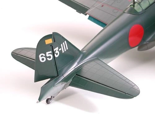 Scale model 1/35 Airplane MITSUBISHI A6M5 ZERO FIGHTER MODEL 52 ZEKE Tamiya 60318 детальное изображение Самолеты 1/32 Самолеты