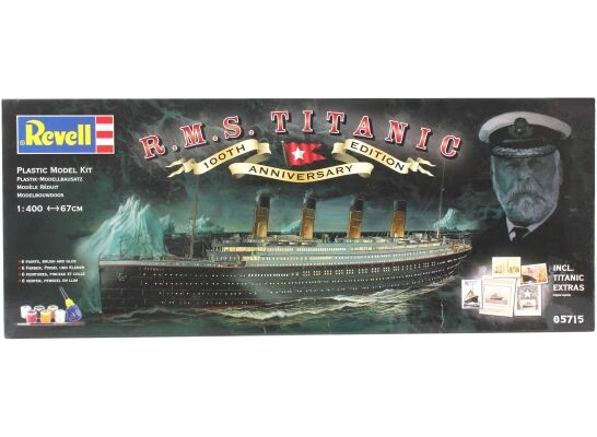 Збірна модель 1/400 Корабель Титанік R.M.S. 100 років &quot;Лімітована серія&quot; Revell 05715 детальное изображение Гражданский флот Флот
